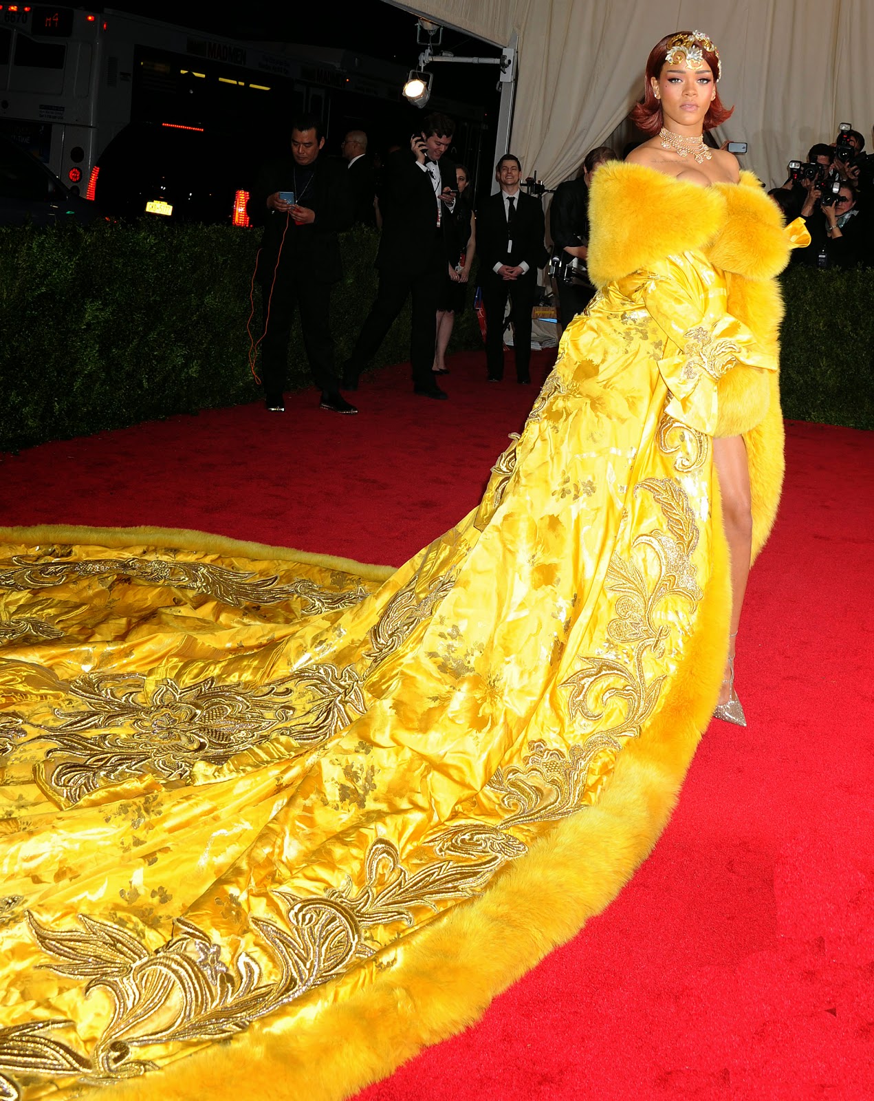 Rihanna Wearing Guo Pei Couture at 2015 Met Gala in New York City Photo: