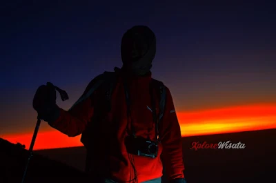 Sunrise Merbabu - Porter Gunung Merbabu Jalur Pendakian Selo