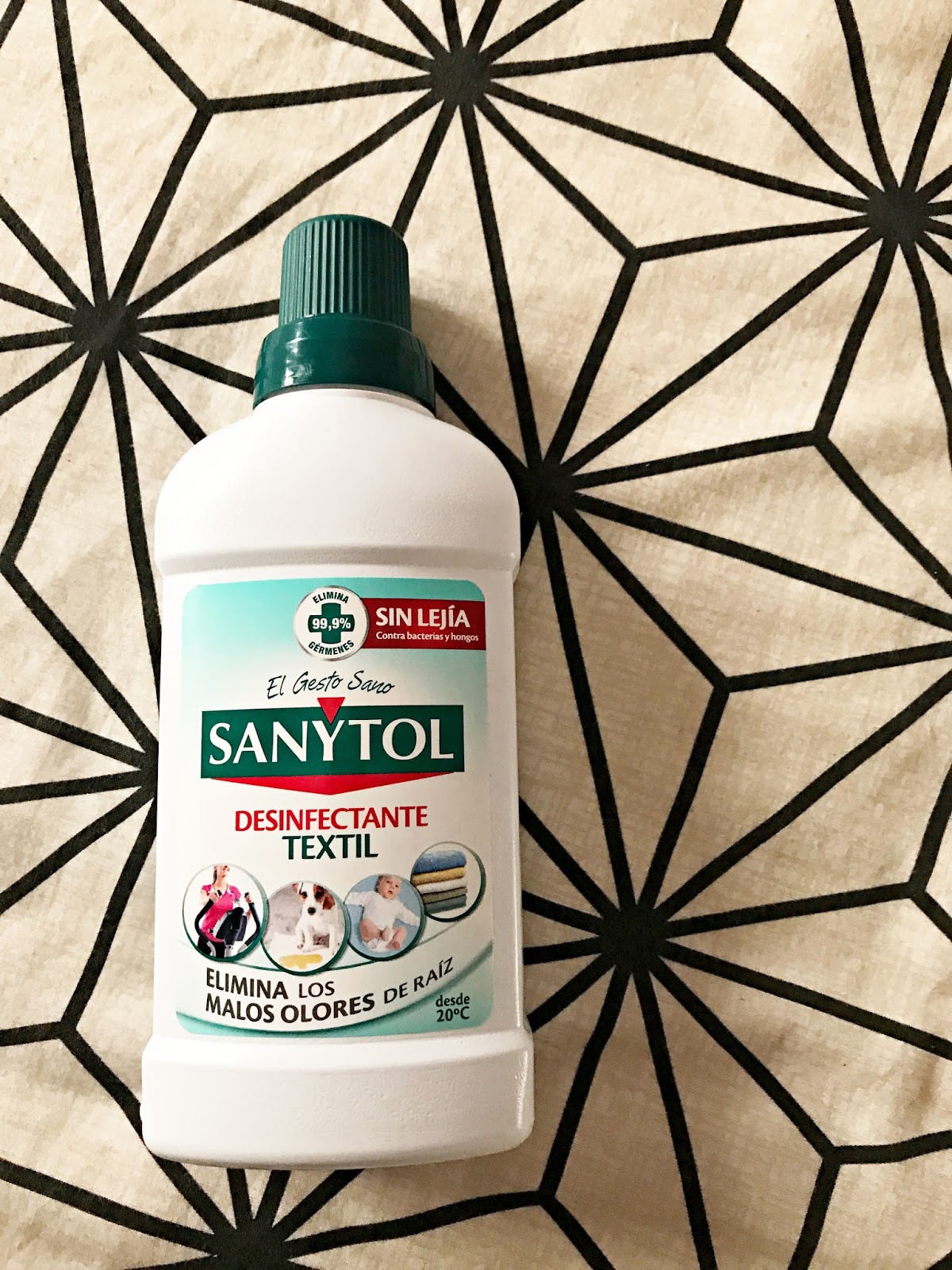 Pomelo: Probando Sanytol Desinfectante Textil.