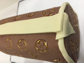 Caroline Makes.: How to Make a Louis Vuitton handbag cake