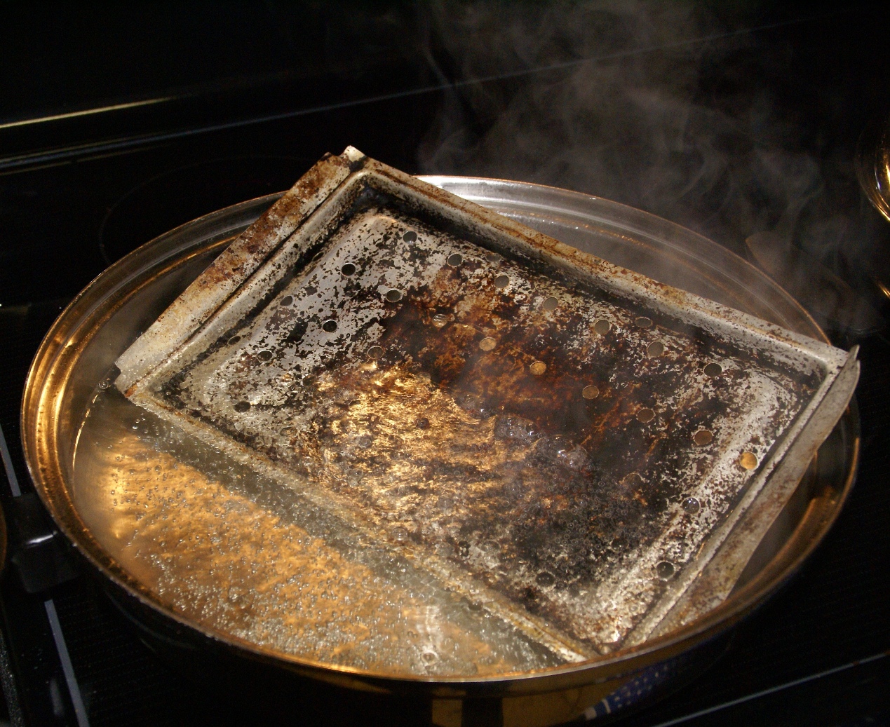 Sew Blessed by God! Cleaning burnt & cook on grease off cookware