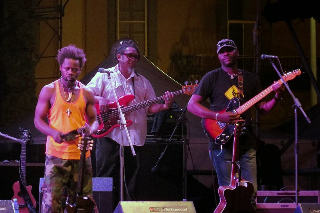 Livorno Daily Photo More Playing for Change