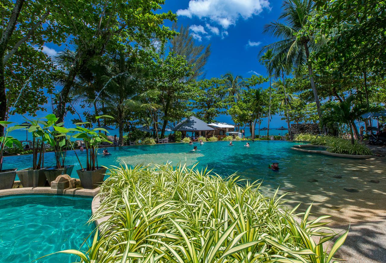 10 ที่พักพังงาติดทะเลสวยๆ ราคาถูก วิวหลักล้าน