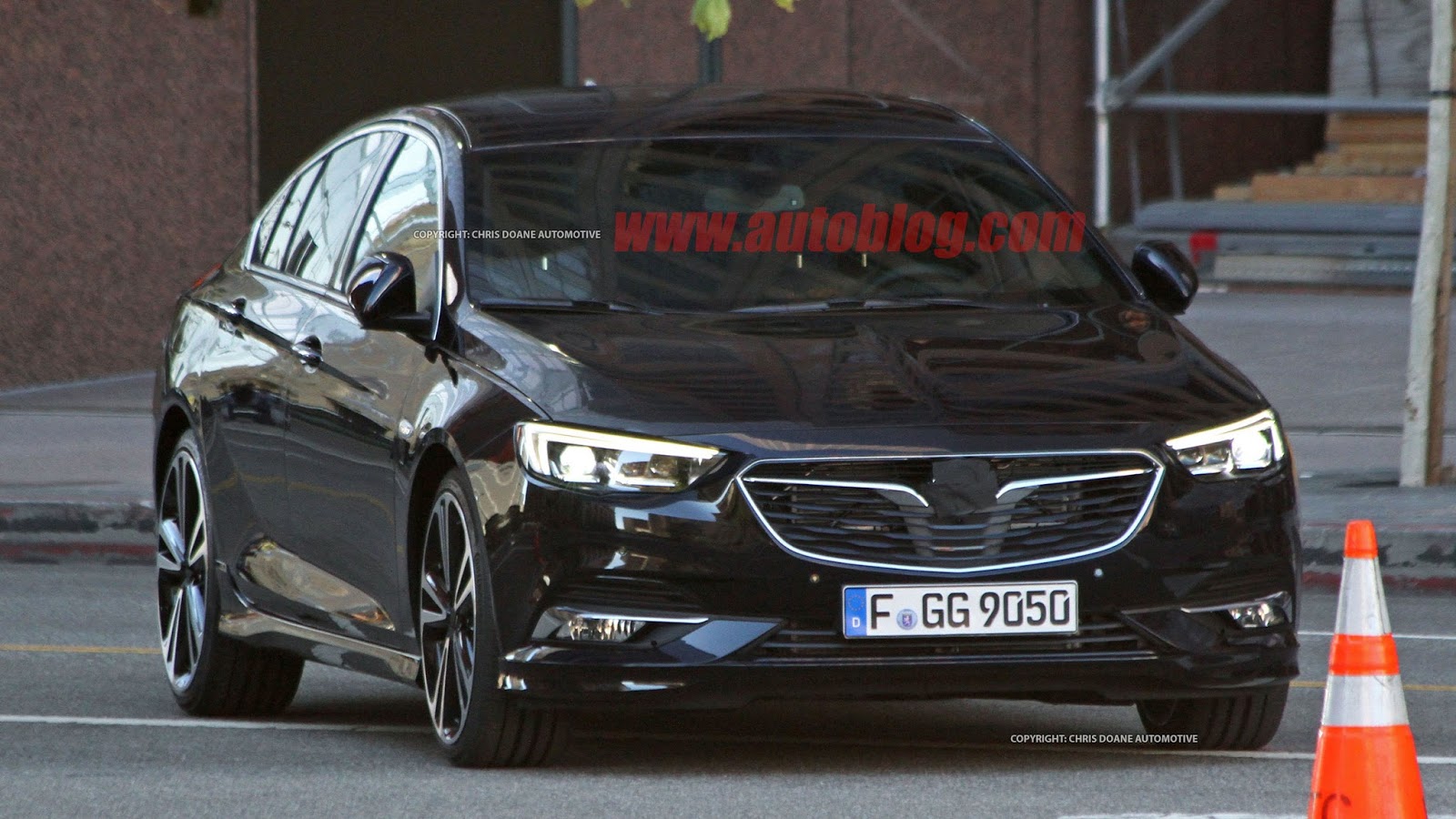 yeni-opel-insignia-resim-9.jpg
