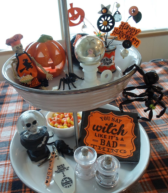 Happier Than A Pig In Mud: Halloween Tiered Tray Centerpiece