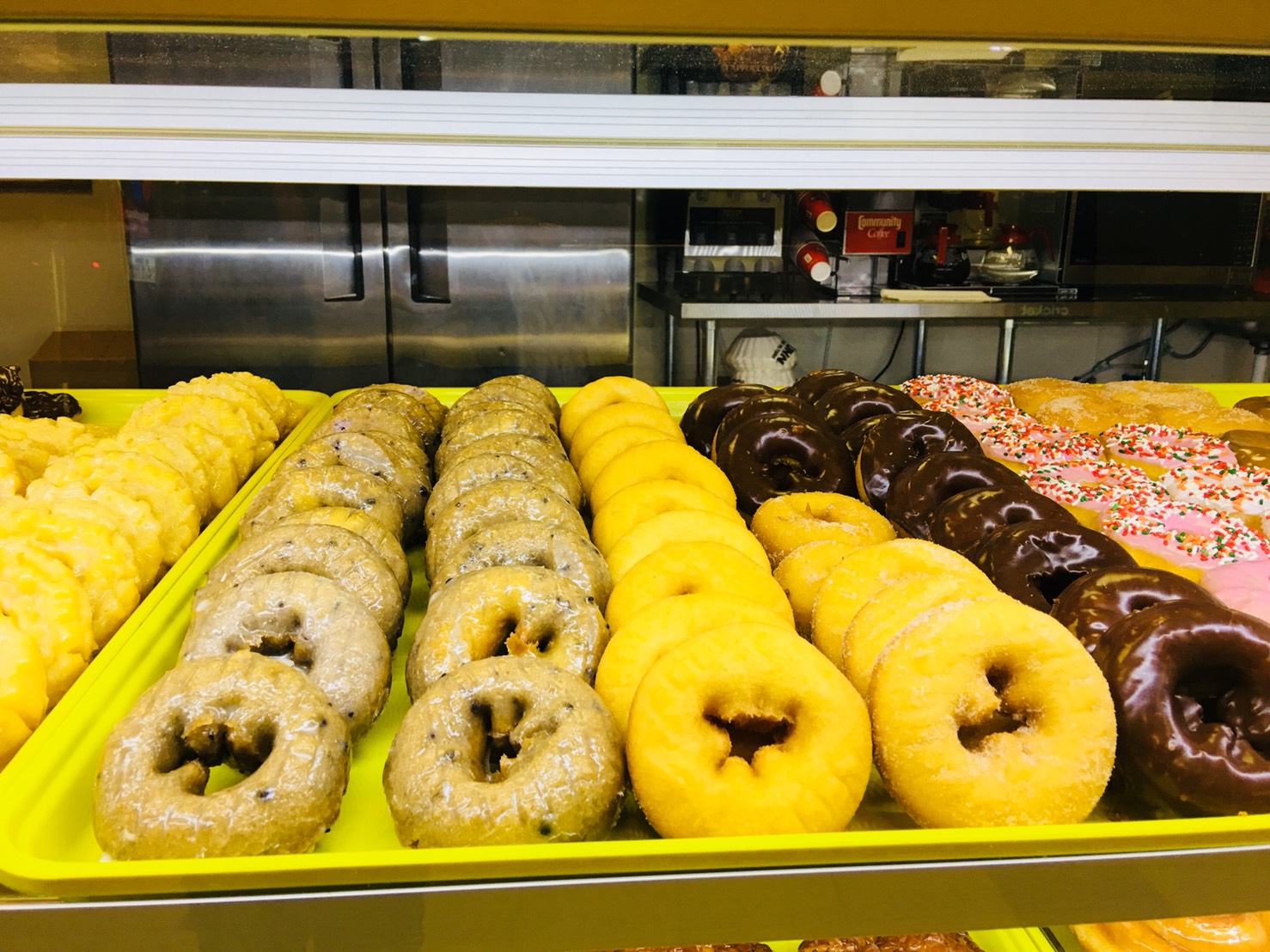 UNBELIEVABLE BENEFITS OF DONUTS SWEET GLAZED DONUT