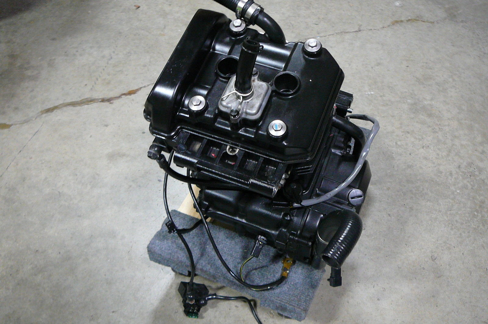 JUAL MESIN MOTOR COPOTAN / GELONDONGAN MESIN KAWASAKI COPOTAN JUAL MESIN MOTOR COPOTAN / GELONDONGAN MESIN KAWASAKI COPOTAN