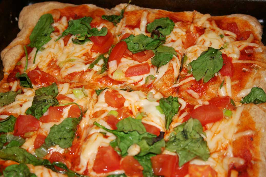 Everyday Finesse Homemade Pizza, a healthier version