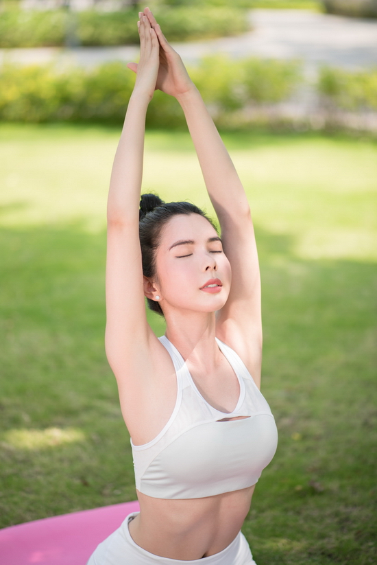 Hoa hậu Huỳnh Vy chia sẻ bí quyết luyện tập yoga để có ngoại hình 'vạn người mê' Hoa hậu Huỳnh Vy chia sẻ bí quyết luyện tập yoga để có ngoại hình 'vạn người mê'