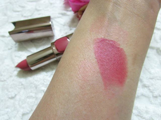 L'Oreal Color Riche Moist Matte Lipstick price review india, dirty rose lipstick, best lipstick for transition, best matt lipstick, most conforbable matte lipstick,L'Oreal Cannes collection 2015 Price Review Swatches,makeup, delhi fashion blogger, elhi blogger, indian blogger,beauty , fashion,beauty and fashion,beauty blog, fashion blog , indian beauty blog,indian fashion blog, beauty and fashion blog, indian beauty and fashion blog, indian bloggers, indian beauty bloggers, indian fashion bloggers,indian bloggers online, top 10 indian bloggers, top indian bloggers,top 10 fashion bloggers, indian bloggers on blogspot,home remedies, how to