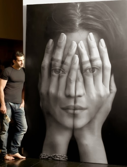 03-Tigran-Tsitoghdzyan-Armenia-Painted-Hands-Face-Hyper-Realistic-www-designstack-co
