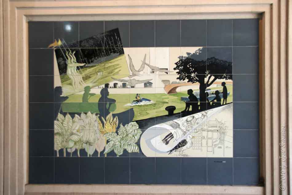 Public Art in Chicago Riverwalk Gateway [Murals XVI The Riverwalk