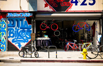 Bicycle shop, Broadway corridor (C)2011 gpfoto