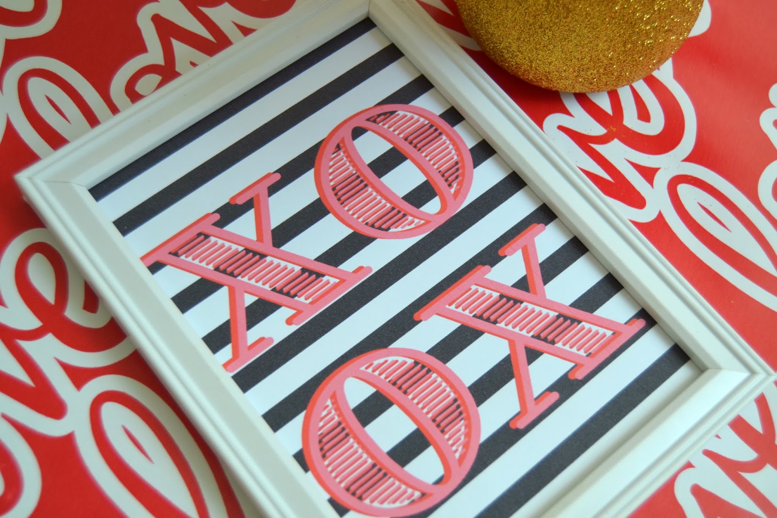Tied Ribbon: Valentine Decor Printables