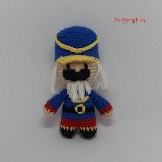 PATRON GRATIS EL CASCANUECES AMIGURUMI 35244