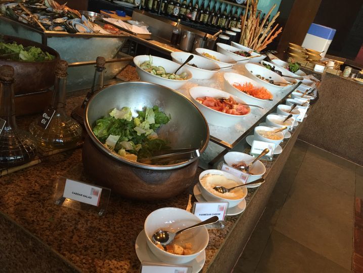 Lunch Buffet at Crowne Plaza Manila Galleria's Seven Corners Restaurant