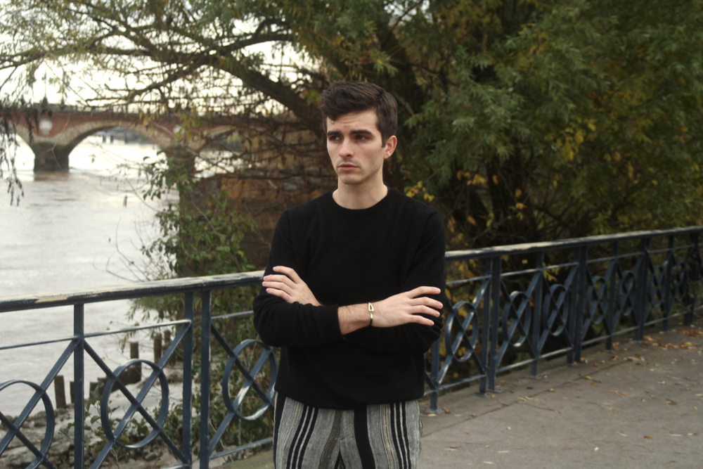 blog-mode-homme-style-elegant-masculin-smart-preppy-michel-axel-alfred-sargent-chaussure-richelieu-luxe-anglaise-cuir-noir-pull-chachemire-travail-business-chic-dandy-traditionnel