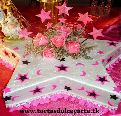 TORTAS  DE 15 AÑOS