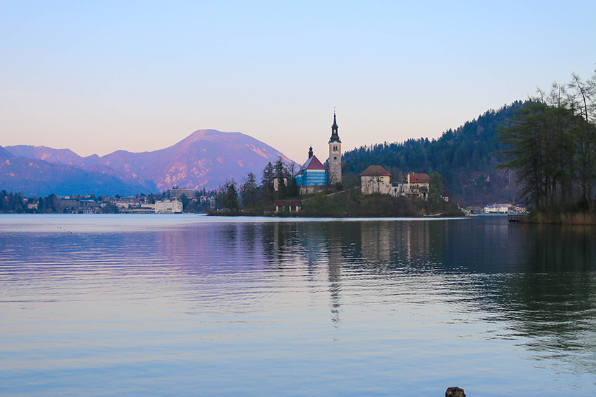 Bleder See Pletna Bleder See Pletna