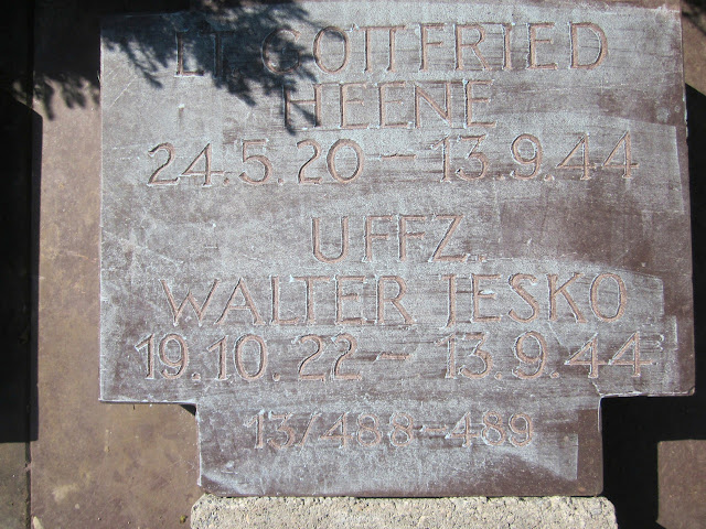 KIA Aviator Ju-188 luftwaffe tombstone costermano Ltn. Gottfried Heene Uffz. Walter Jesko