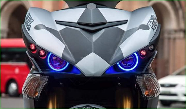 Lampu Senja Diganti Dengan Proji Substitusi - Tip Modifikasi Yamaha Jupiter MX King Exciter Gaya Balap MOTO GP Sporti Keren Abis Lampu Senja Diganti Dengan Proji Substitusi - Tip Modifikasi Yamaha Jupiter MX King Exciter Gaya Balap MOTO GP Sporti Keren Abis