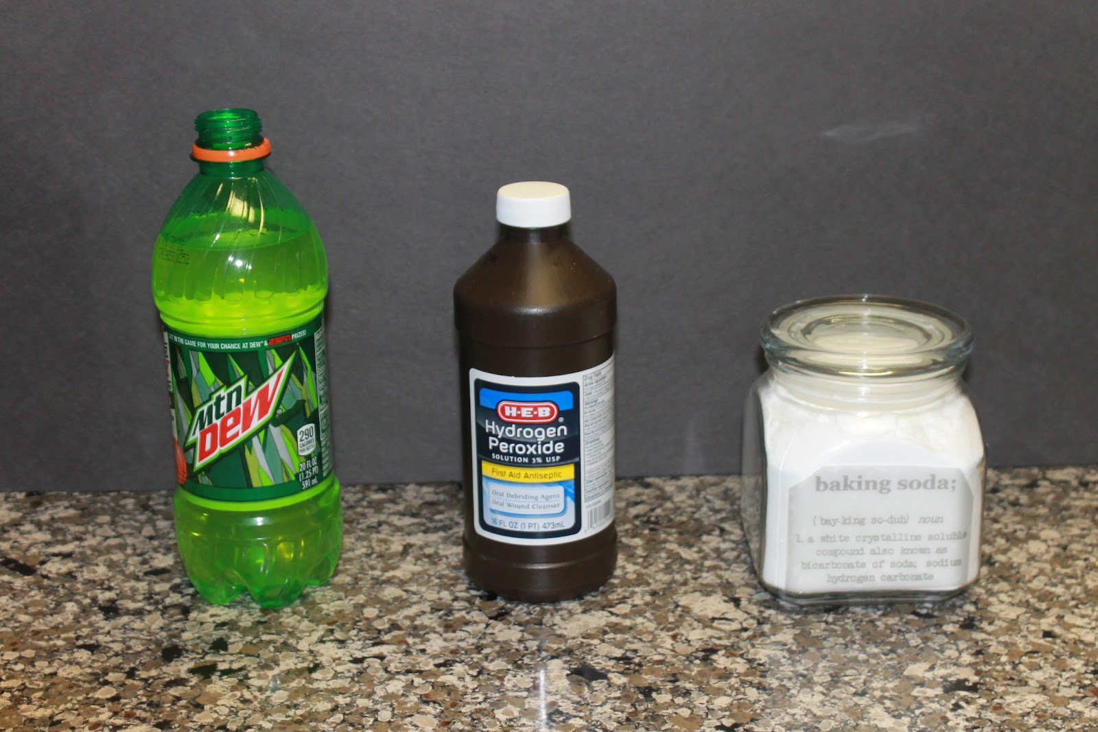 Posted by Unknown at 1017 AM