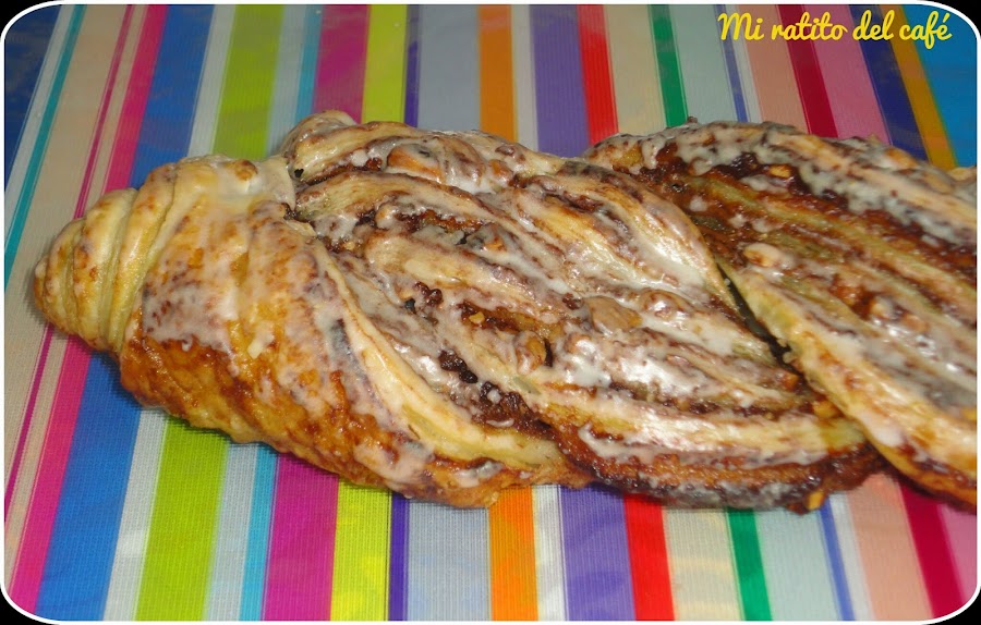 Trenza de nocilla con almendras