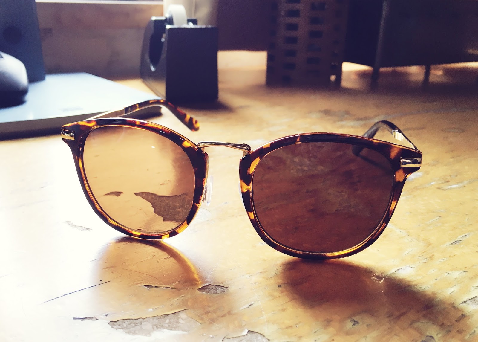 Josephine Square Tortoise Sunglasses- ft. Glassesshop 
