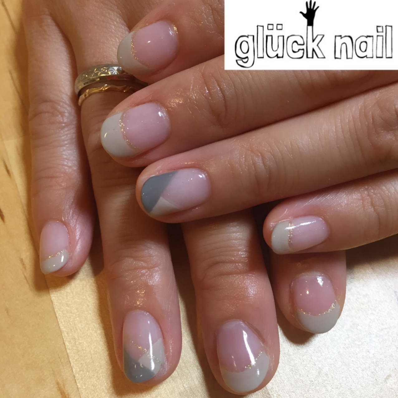 Gluck Nail 11月のご予約お待ちしております