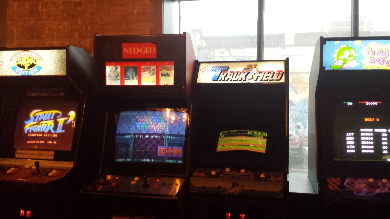 Toronto things Best video game machine bar in Toronto, Tilt Arcade Bar