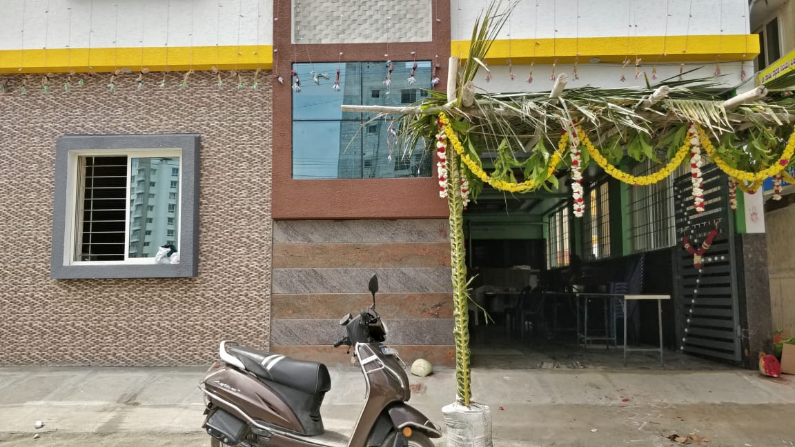 pg in bangalore, paying guest in bangalore, pgs in bangalore, pg near bangalore, luxury pg in bangalore, luxury pgs in bangalore, best pg in bangalore, executive pg in bangalore, posh pg in bangalore, mens pg in bangalore