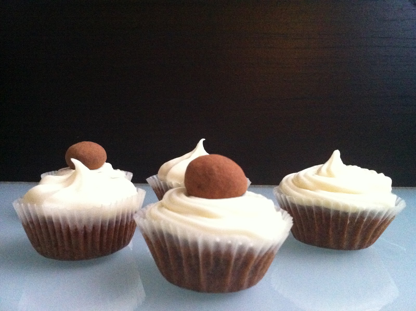 SWEETS TO THE TEA TIME MUFFINS DE CHOCOLATE RELLENOS DE DULCE DE LECHE