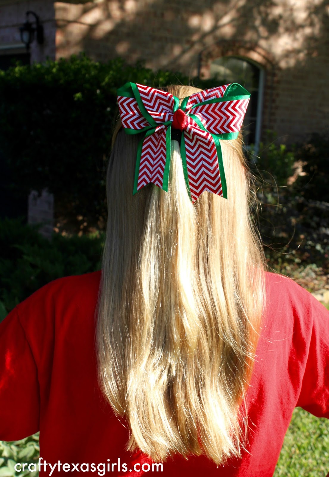 Crafty Texas Girls DIY BIG Christmas Hair Bow