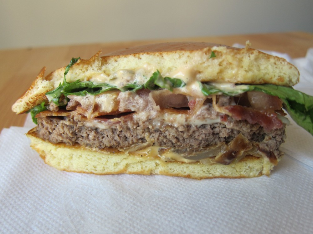 Review McDonald's Bacon Clubhouse Burger