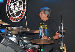 JOSE LUIS : BATERIA.