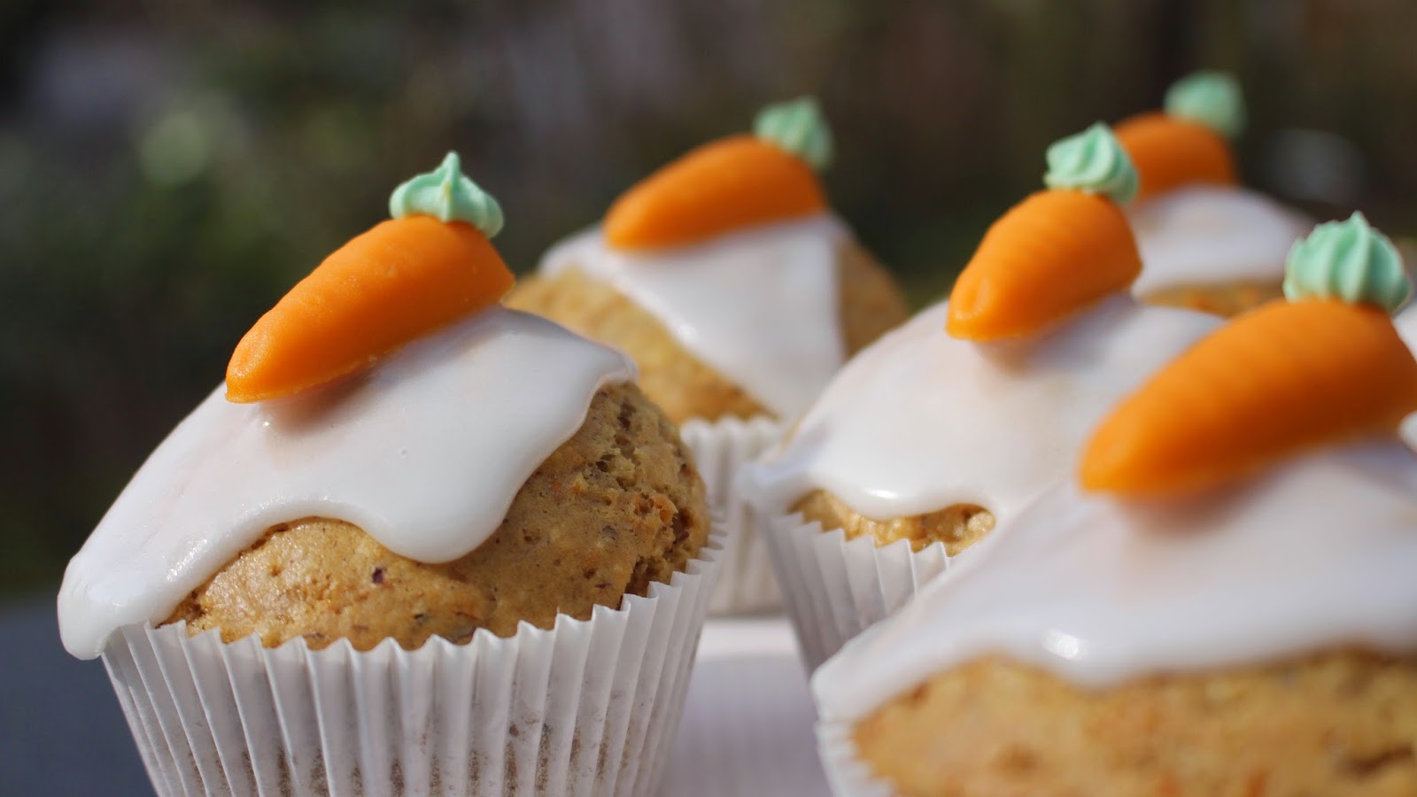 Mrs Flury | Recipes. Lovely, Easy, Delicious: Saftige Karotten-Muffins ...