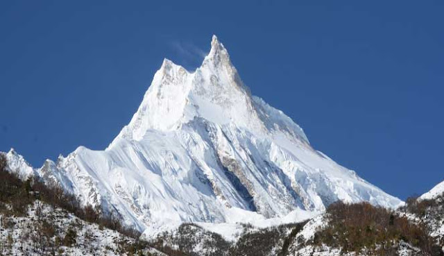 GUNUNG TERTINGGI DI DUNIA