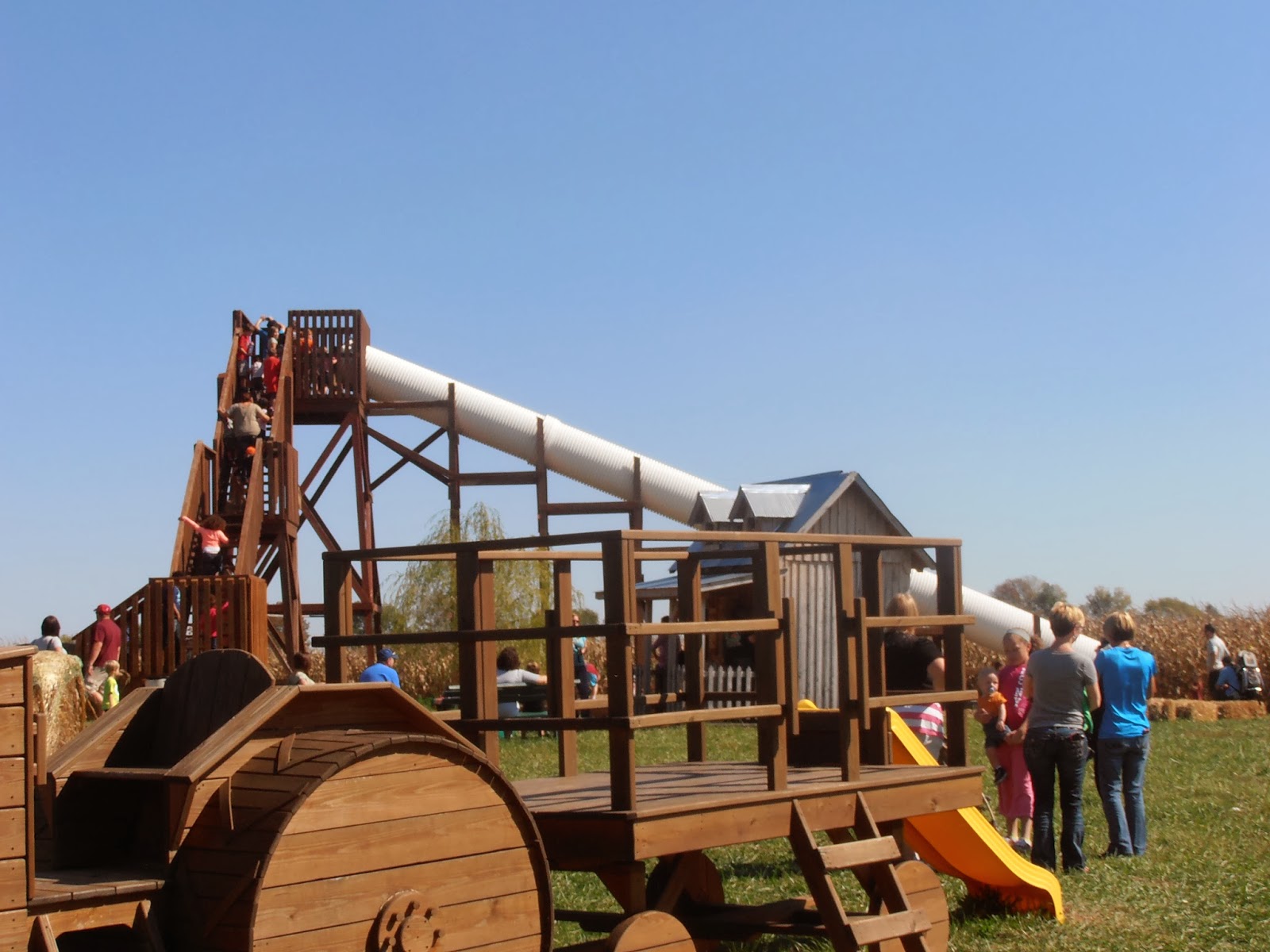 Two Little Vandys: Lark Ranch