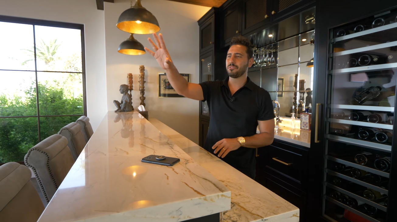 33 Photos vs. 824 Vía Del Monte, Palos Verdes Estates, CA vs. Oceanfront Mansion Interior Design Tour By Josh Altman