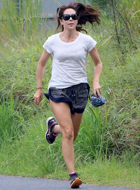 Crown Princess Mary was spotted jogging along a path to local tourist attraction the Cape Byron Lighthouse