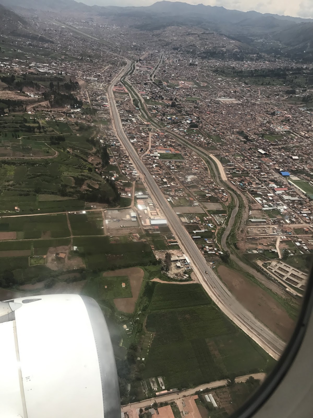 秘魯 庫斯科 玻利維亞簽證大地遊戲 巷弄內的十二面石 初見庫斯科