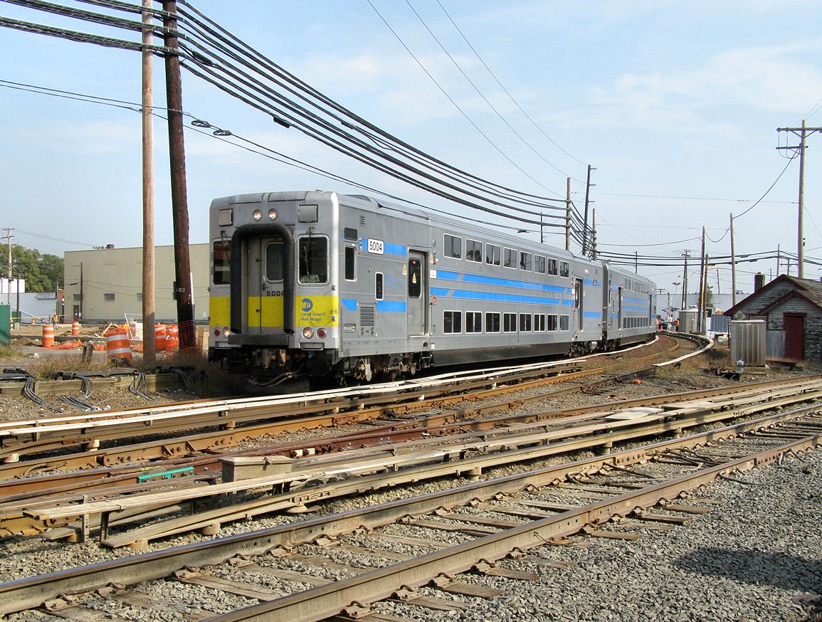 Jersey Mike s Rail Adventures 07 10 05 PHOTOS LIRR Mineola jersey-mike-s-rail-adventures-07-10-05-photos-lirr-mineola