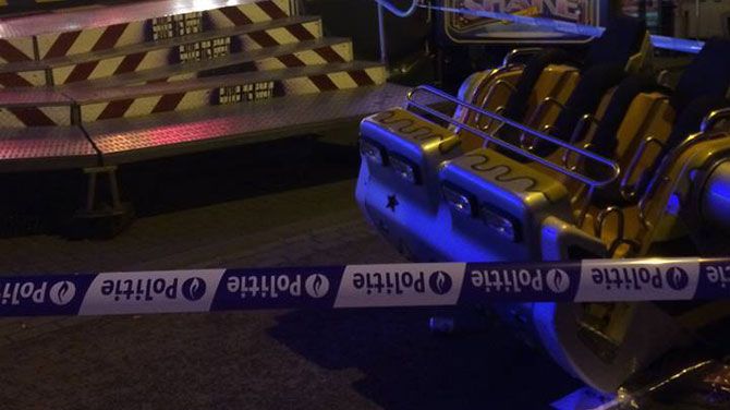 Accident sur le Shake & Roll à la foire de Courtrai (Belgique) 4 3050566621