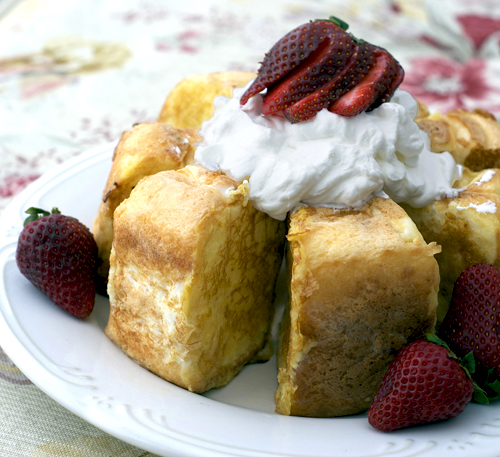Angel Food Cake Loaf Recipe (perfect for shortcakes!) - Dinner