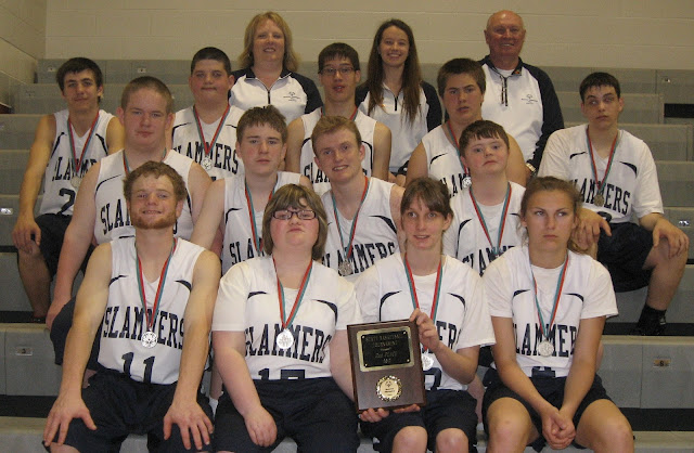 DarkeJournal.com: Darke County Special Olympics Basketball - Silver