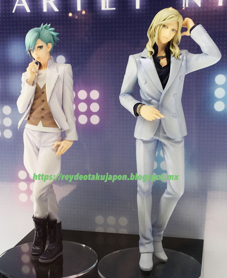 Figura Ai Mikaze y Figura Camus view Figura Ai Mikaze y Figura Camus view