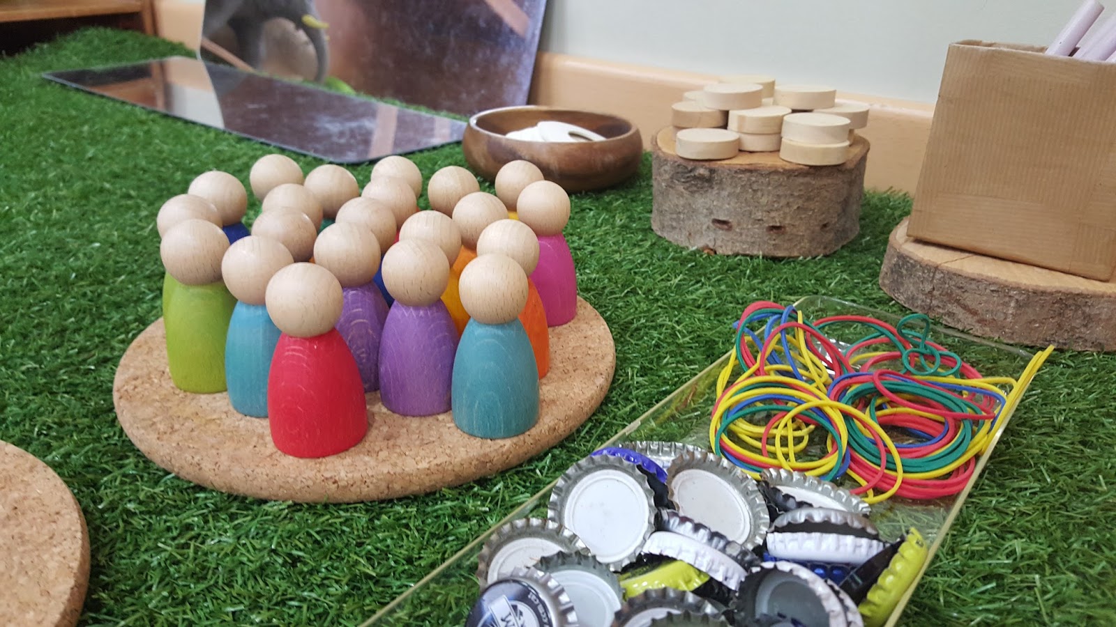 TESOROS CREATIVOS (DE PIEZAS SUELTAS Y