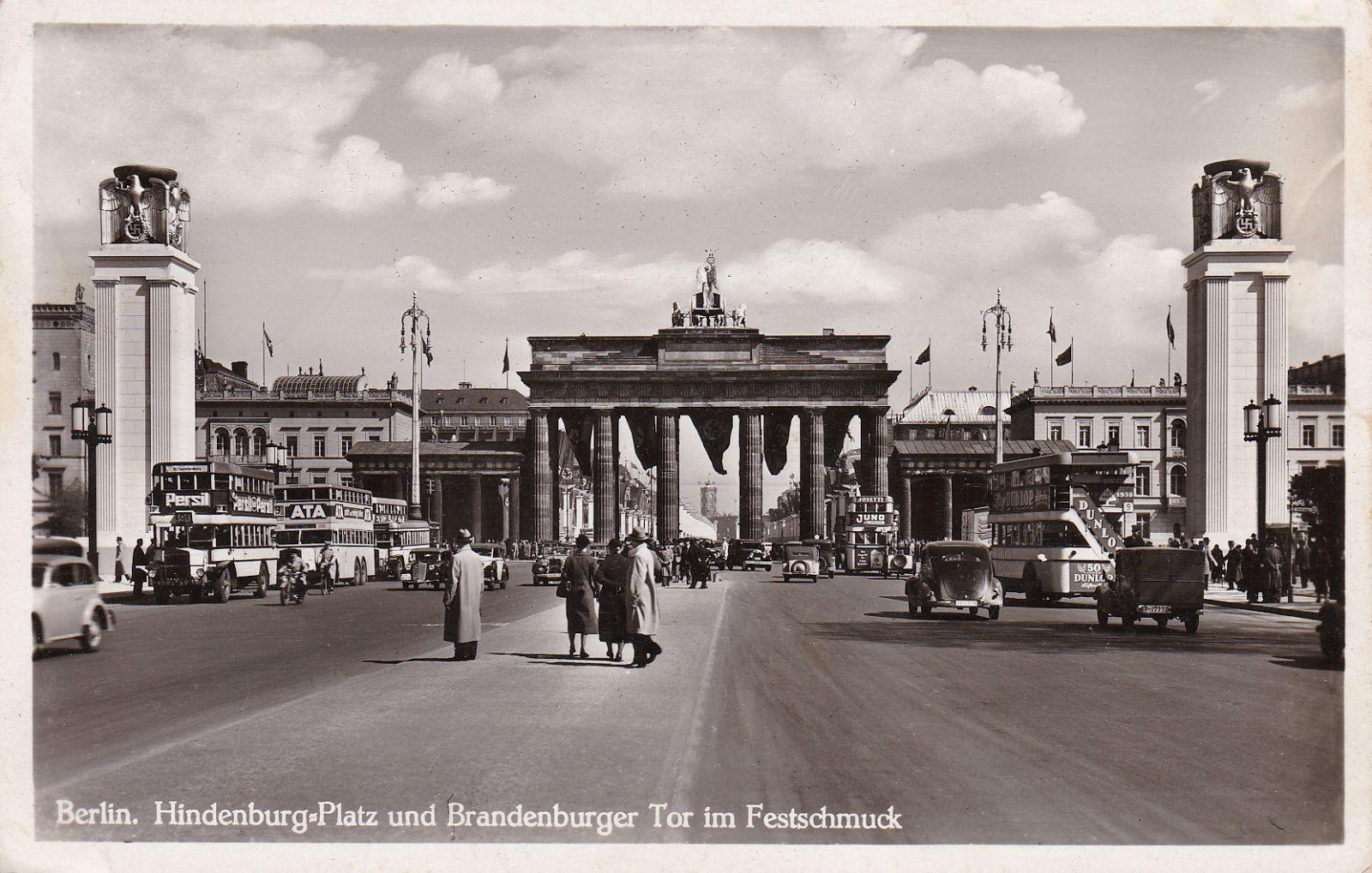 Neues Europa: Postcards Collection – Berlin - Part I