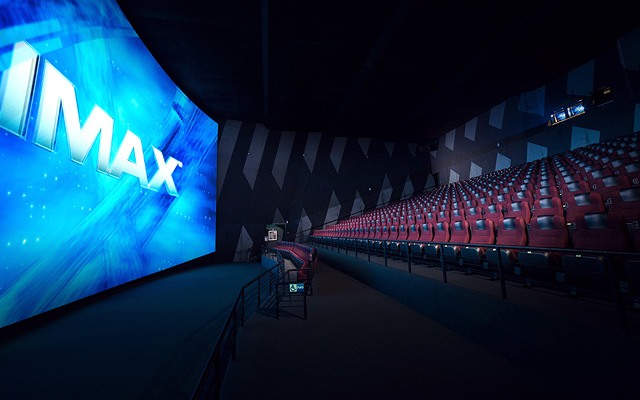 Дюна часть вторая imax. Кинотеатр IMAX 1 зал. Cinema 9 IMAX — зал IMAX. 3 Зал в Cinema 9 IMAX. Зал аймакс Хабаровск.