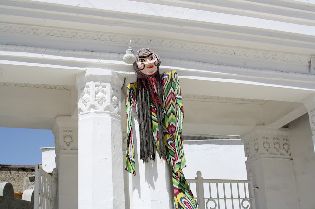 Ouzbékistan, Boukhara, marionettes, Iskander Khakimov, © L. Gigout, 2010